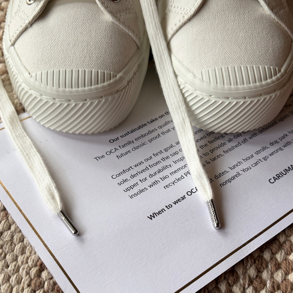 Women’s 7.5 Cariuma White Sneakers, NWT - Picture 14 of 16